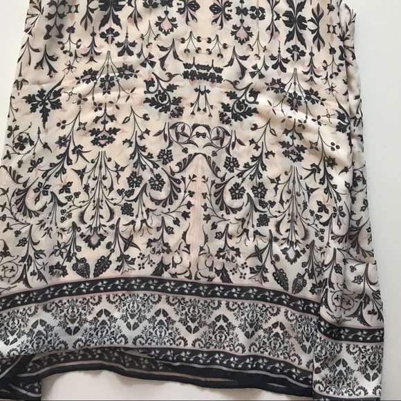 Max Studio Shift Tank - Picture 2 of 3